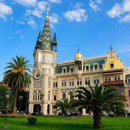 'Mint Fresh' Summer Studio In Batumi City Center Apartman Kültér fotó