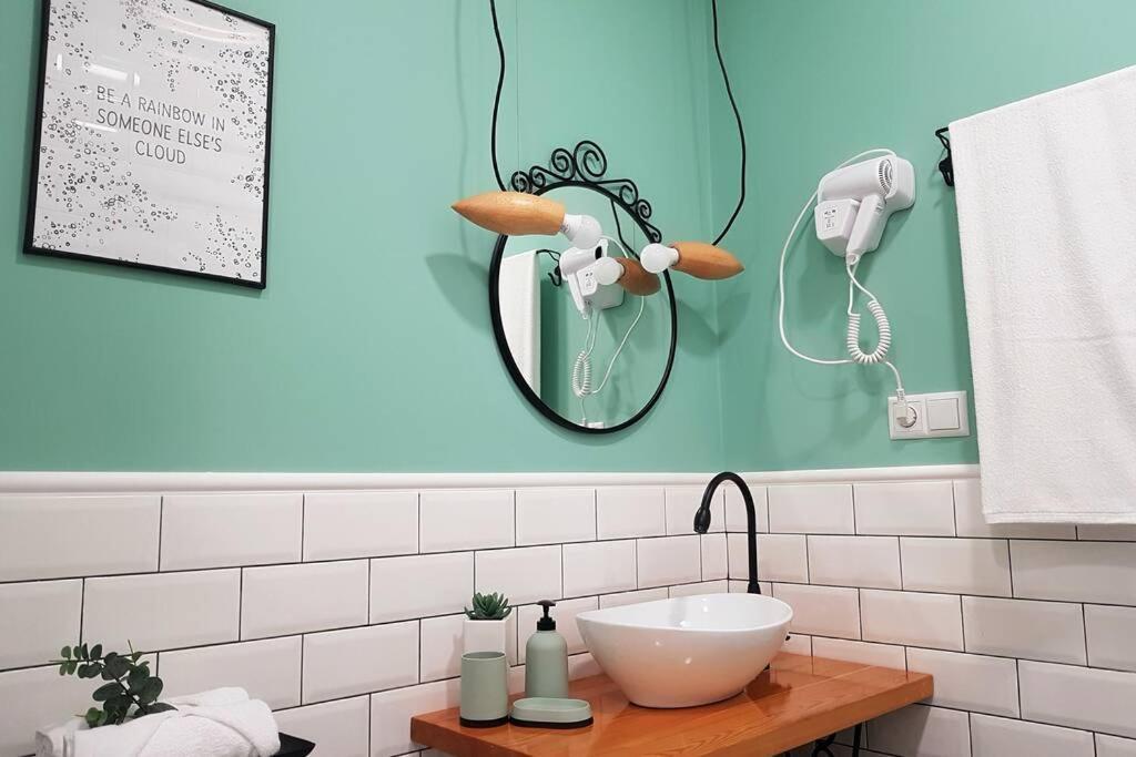 'Mint Fresh' Summer Studio In Batumi City Center Apartman Kültér fotó