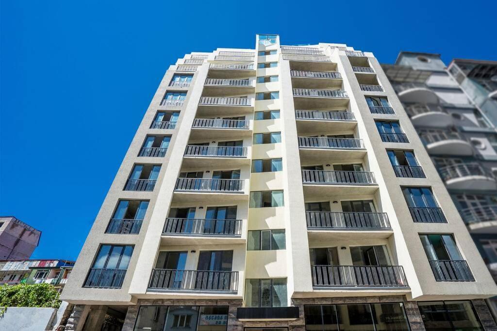 'Mint Fresh' Summer Studio In Batumi City Center Apartman Kültér fotó